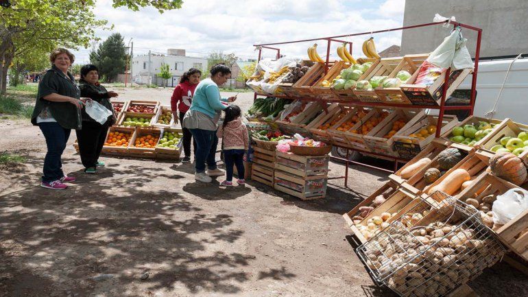 Crecen las verdulerías callejeras