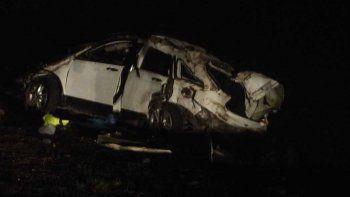 volco el pepo y esta grave, sus dos acompanante murieron
