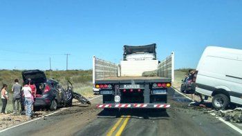 un joven murio en un terrible choque en ruta 22