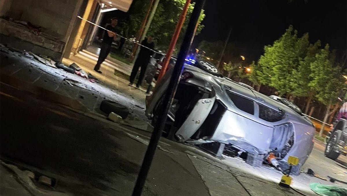 Otro accidente fatal en Cipolletti: chocó contra un edificio y murió