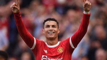 viral: el doblete de ronaldo en su vuelta al united cantado por el bambino pons viral: el doblete de ronaldo en su vuelta al united cantado por el bambino pons