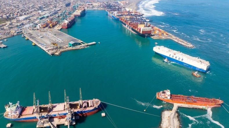 El puerto de San Antonio, una de las salidas más importantes que tiene Chile hacia el Pacífico.