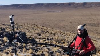 Investigadores españoles realizaron mediciones magnéticas en el cráter para determinar si, como piensan, se formó por la caída de un meteorito.&nbsp;