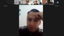 García participó en la audiencia realizada por zoom. Pidi