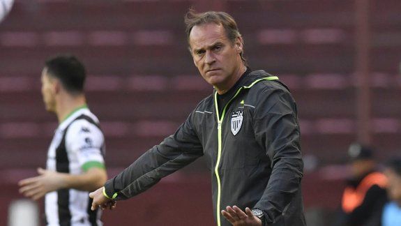Homann aseguró que hubiera deseado que el partido se jugara en junio.