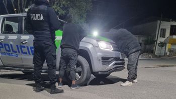 La maniobra evasiva en “U” fue clave para alertar a los efectivos sobre el comportamiento sospechoso de los ocupantes.