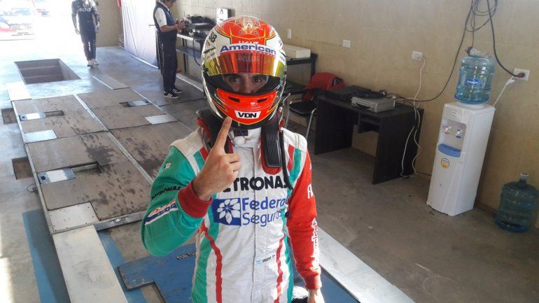 Urcera se quedó con la primera serie de la mañana y largará segundo