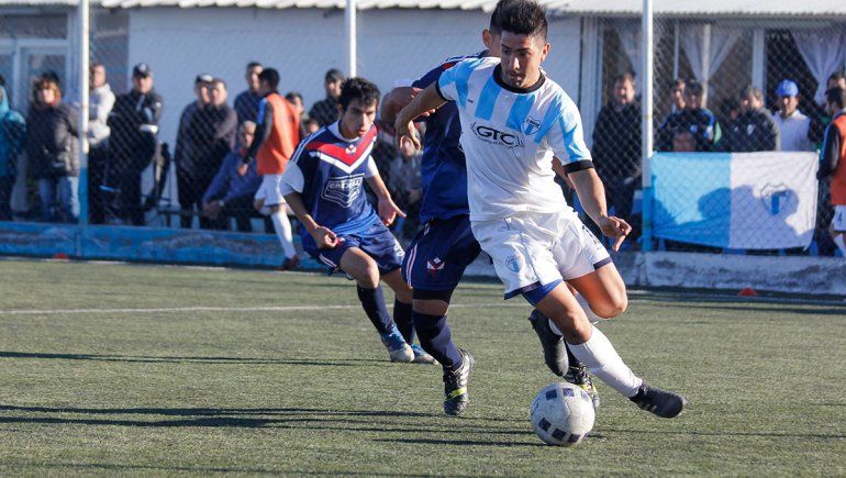 Roca y La Amistad, por la vuelta olímpica en la Liga