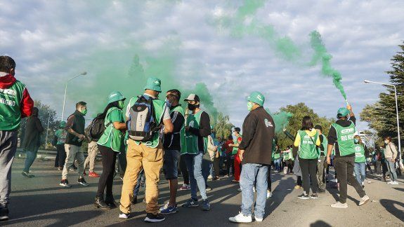 ATE hará una manifestación y cortará el puente carretero