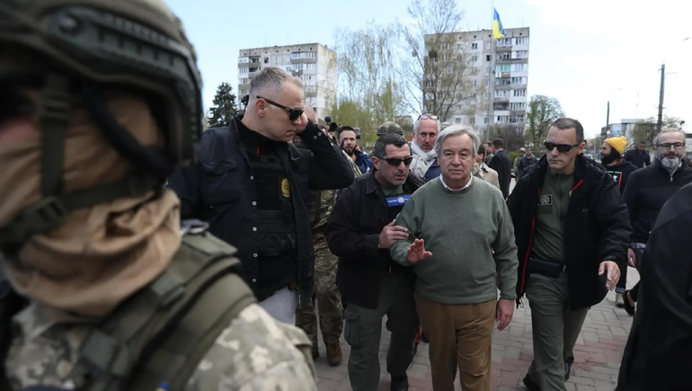 Rusia bombardeó Kiev durante la visita de la ONU