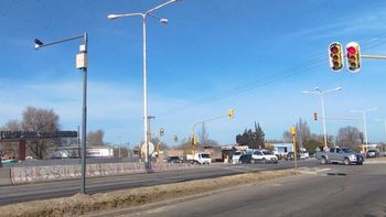Desde el 7 de octubre hay radares funcionando en la avenida Perón de Santa Rosa, en La Pampa.