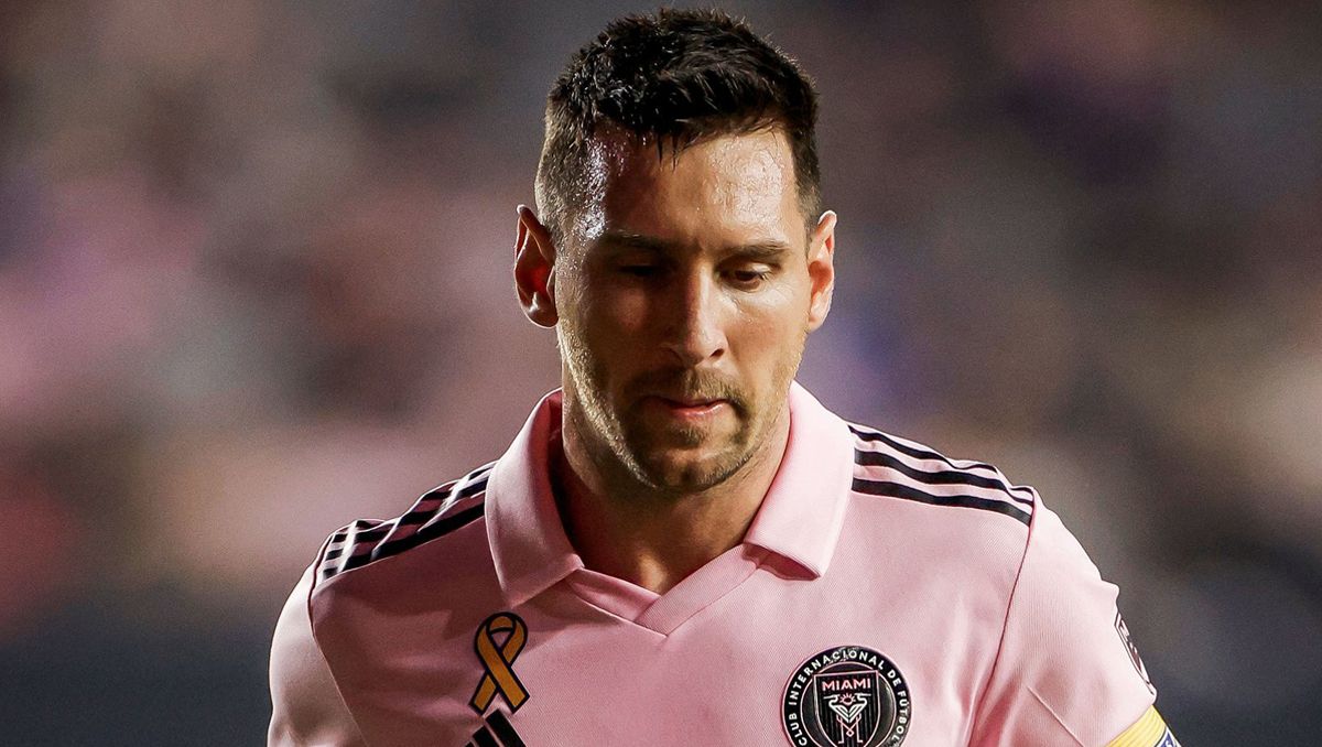 Lionel Messi arrastra molestias, producto de su sobrecarga muscular.