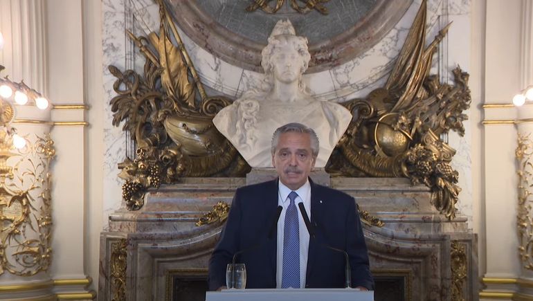 El Presidente habló sobre el viaje de jueces y empresarios: Argentina necesita funcionarios honestos