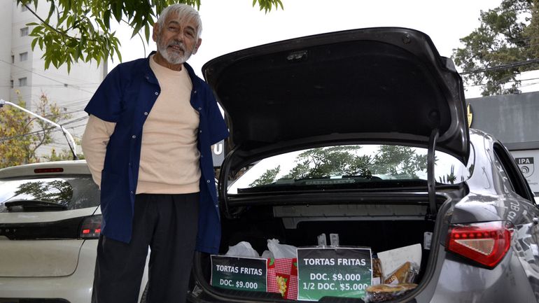 Cabrera lleva la mercadería en el baúl del Fiat Cronos: Cabrera lleva la mercadería en el baúl del Fiat Cronos: