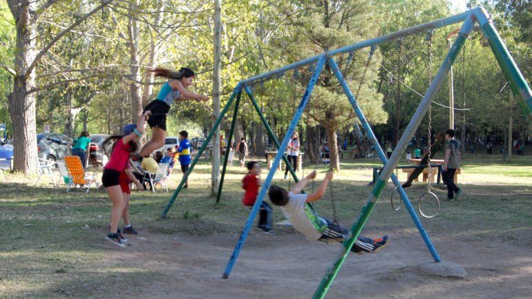 Llegó la primavera y así se festejó en Cipolletti