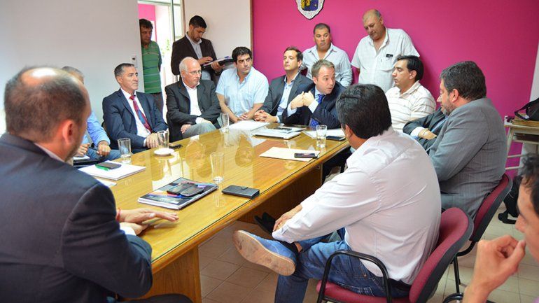 El encuentro se realizó en el edificio municipal de Cipolletti.