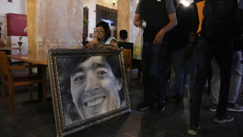 juicio por la muerte de maradona: los abogados pidieron la absolucion de todos los acusados