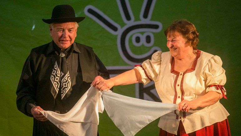 Los abuelos cierran los Encuentros Culturales en Las Grutas