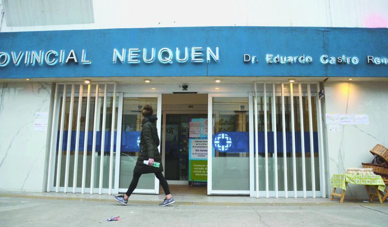 Las víctimas fueron trasladadas al hospital Castro Rendón de Neuquén.
