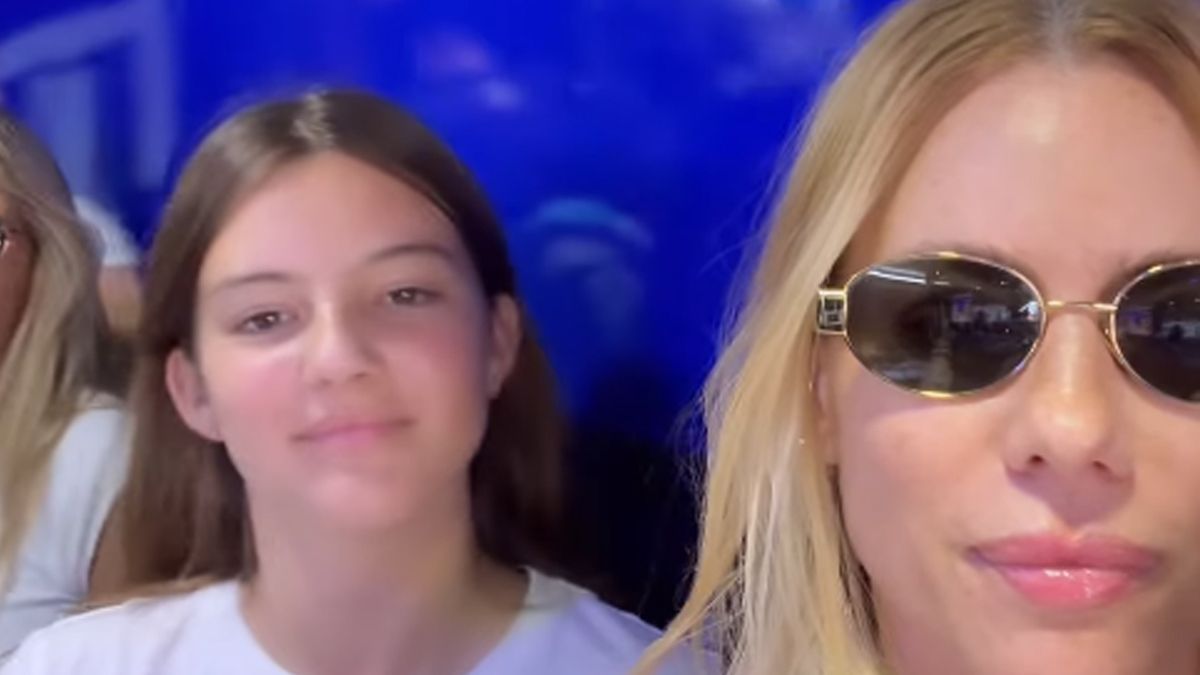 Nicole Neumann, presente en Centenario para apoyar a Manu Urcera.