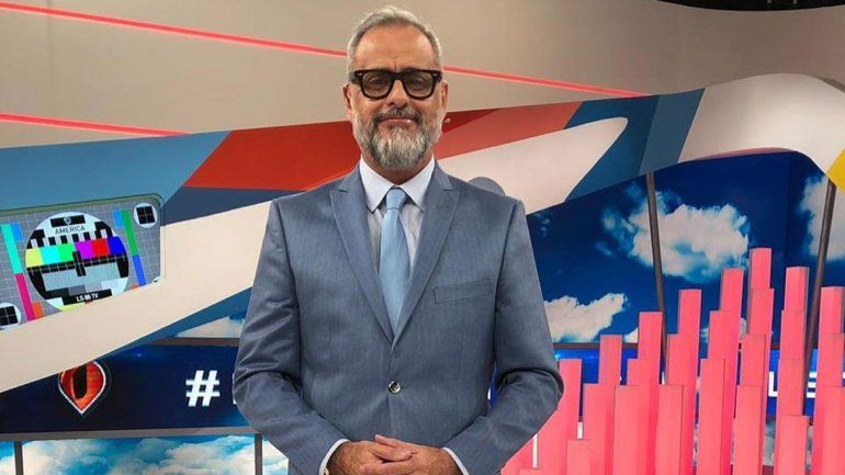 Rial le apuntó a Burlando por defender a Darthés