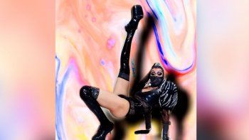 mauro y elettra brillan en la escena virtual