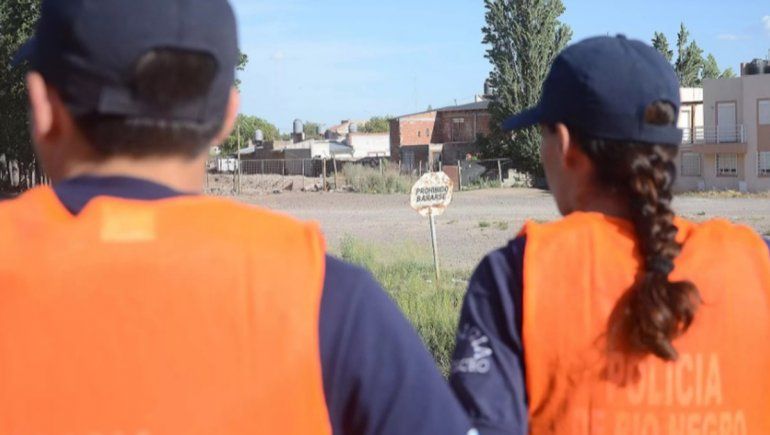 Roca: hallaron el cuerpo del joven que se había tirado al canal de riego