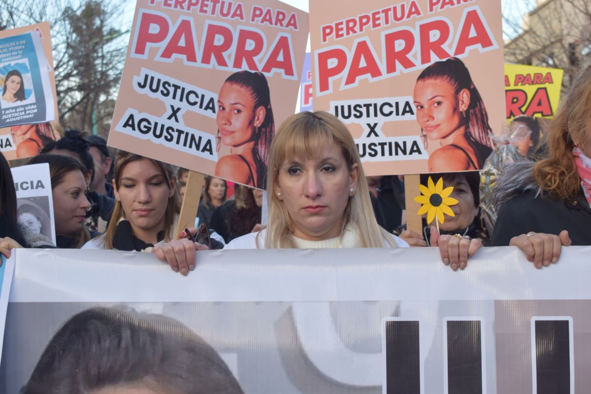 A un año del femicidio de Agustina marcharon para perdir Justicia