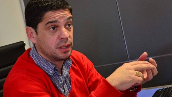 El Fiscal Guillermo González Sacco pidió el allanamiento en el que secuestraron armas, drogas y hasta un chaleco de policía.&nbsp;