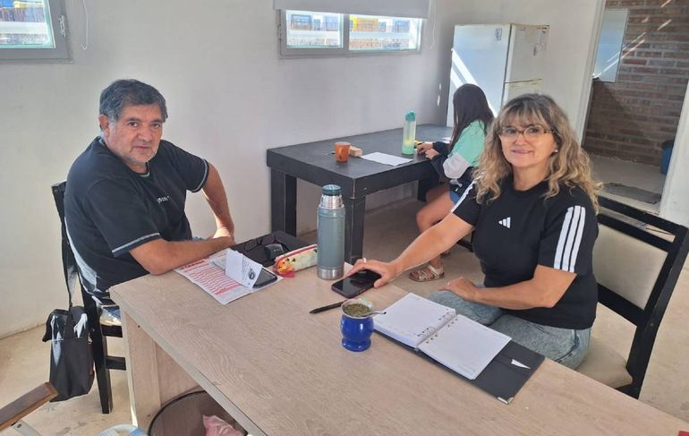 Luis y Sandra, compañeros de la vida y socios en este exitoso proyecto. Este jueves recibieron a LMC.