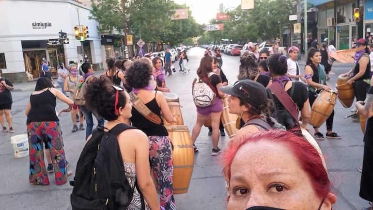 Concurrido encuentro y marcha de mujeres y disidencias en Cipolletti