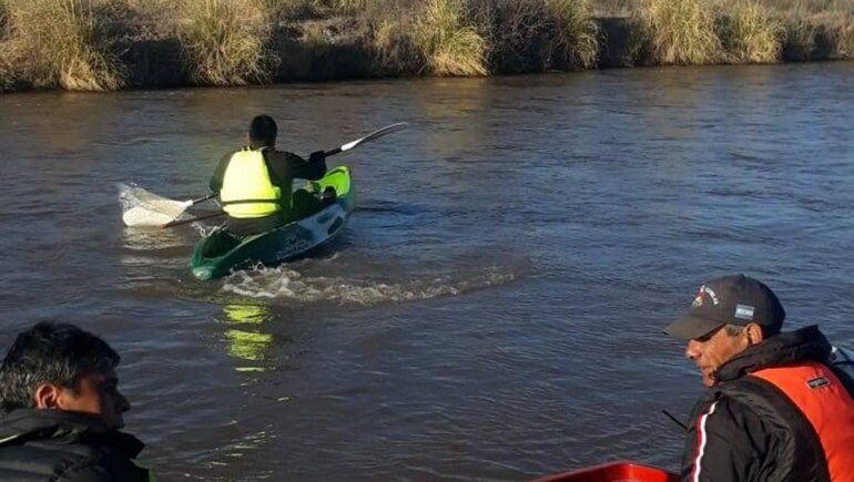 Personal de Prefectura hizo su tarea en el Dique Casa de Piedra.