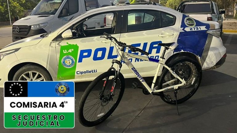 La flamante bici que le robaron a un vecino y la ofrecían por Facebook. La policía la recuperó en el cruce de la calle Toschi y la Ruta 22.