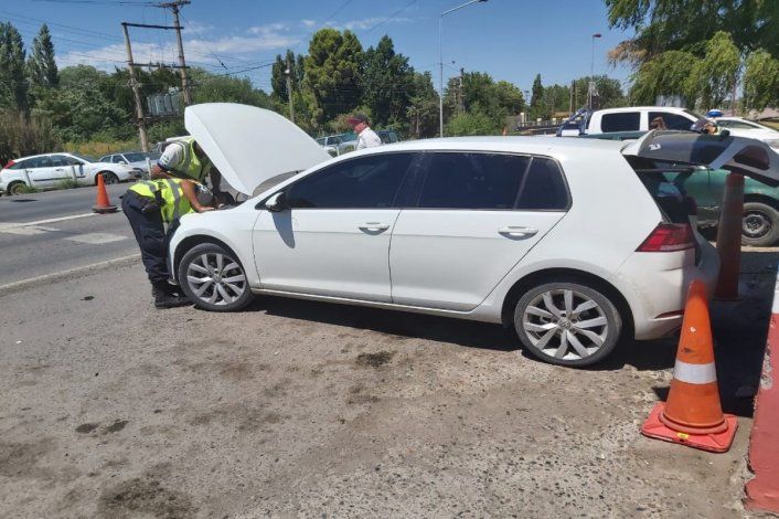 Cipoleño se trasladaba en un Golf adulterado