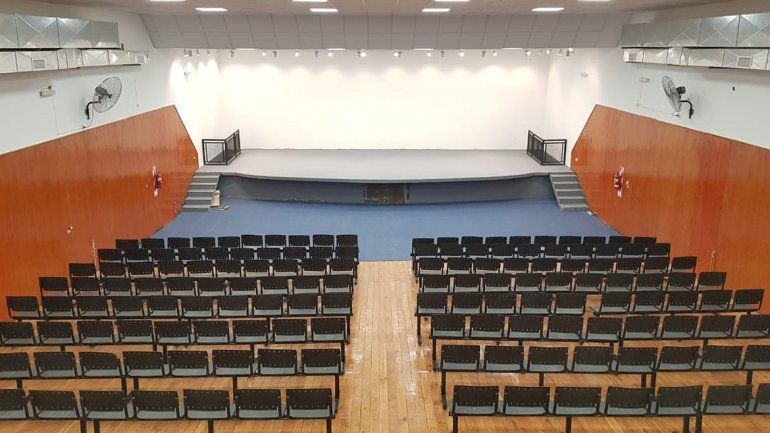 Nuevo auditorio y calefacción para el colegio Belgrano