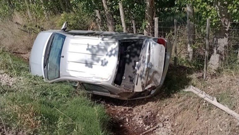 Se salvaron de milagro tras volcar sobre la Ruta 6: &iquest;Qu&eacute; pas&oacute;?