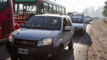 Hacia la cordillera hubo que tener paciencia para avanzar. Por suerte no hubo accidentes, afirmaron en Caminera. 