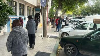 La madre del menor fue detenida e imputada por la Justicia. Foto: Diario Uno. | LMCipolletti.com La madre del menor fue detenida e imputada por la Justicia. Foto: Diario Uno.