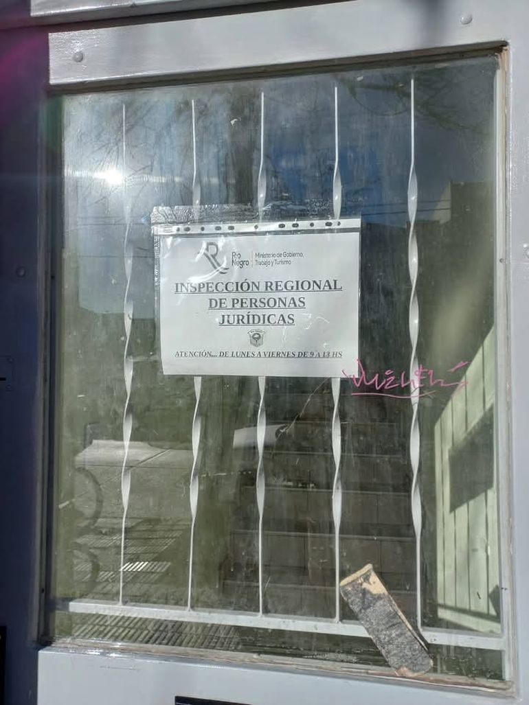 La dirigencia de ATE local reclamó soluciones para los inconvenientes edilicios y las carencias que existen en la Oficina de Inspección Regional de Personas Jurídicas, dependiente de la Provincia.