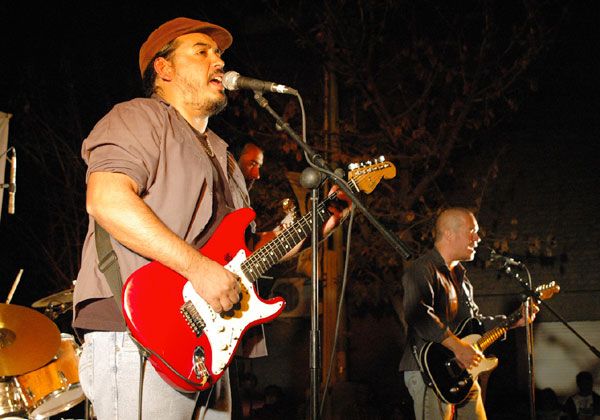 Los Conductores Suicidas celebrarán la década de KPLA con su repertorio