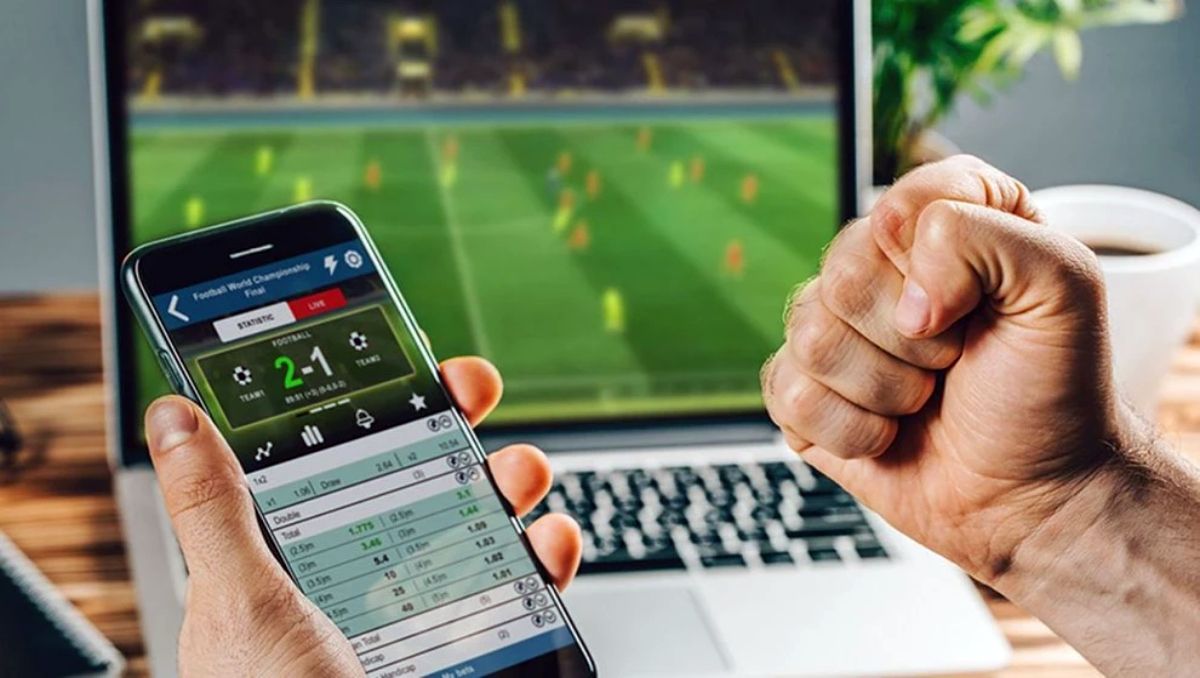 Las apuestas en línea suelen ir de la mano del deporte, sobre todo del fútbol.