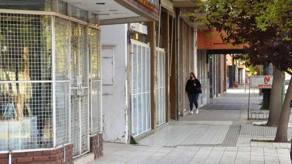 Ínfima actividad mercantil por el Día del Empleado de Comercio