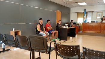 Anders Norman Vega y Rodrigo Gonzalo Quilán, fueron acusados por haber ingresado a robar a una vivienda del barrio Flamingo. Vega queda preso por sus antecedentes.&nbsp;