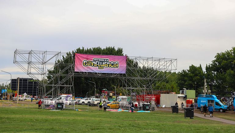 La grilla de artistas da inicio a las 18 horas desde la Isla 132.