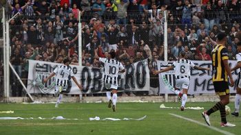 ¡cipo puntero! mira los goles contra olimpo y como quedo la tabla