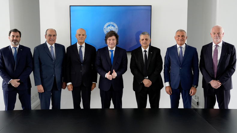 El presidente Javier Milei destacó el convenio entre YPF y ENI