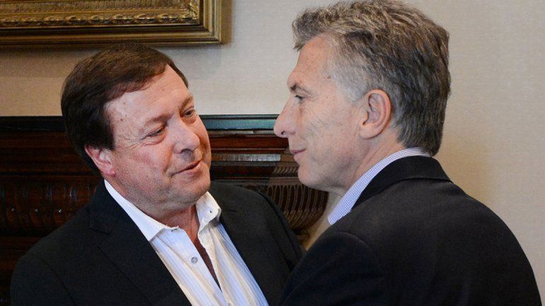 La imagen positiva de Weretilneck sube, y cae la de Macri