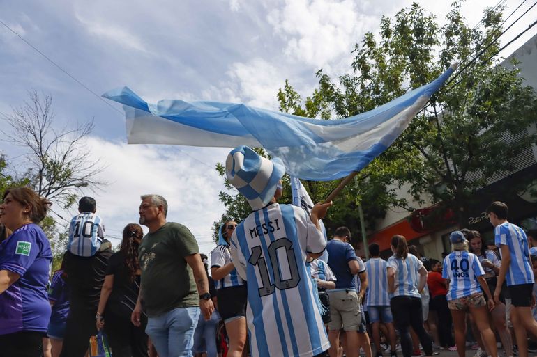 Argentina Campeón: ¿Budweiser anunció un fan fest en Cipolletti para celebrar?