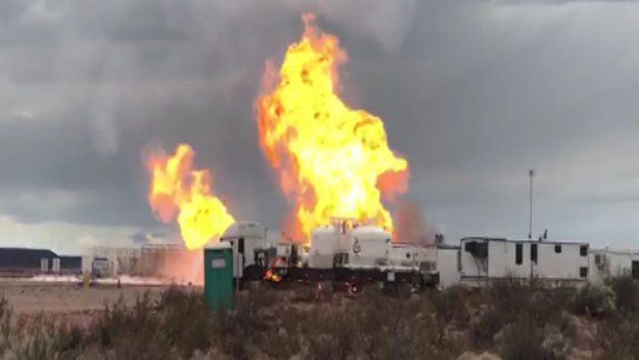 Pozo incendiado en Vaca Muerta: llegan más equipos desde Houston