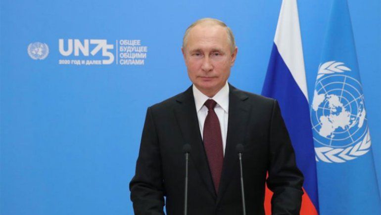 Putin defiende su vacuna y la ofrece gratis a la ONU